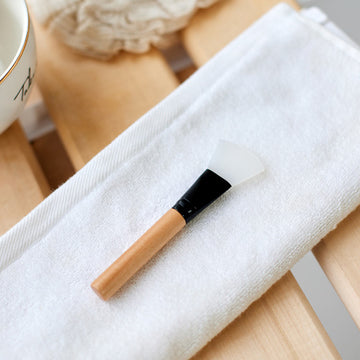 Gel Application Brush